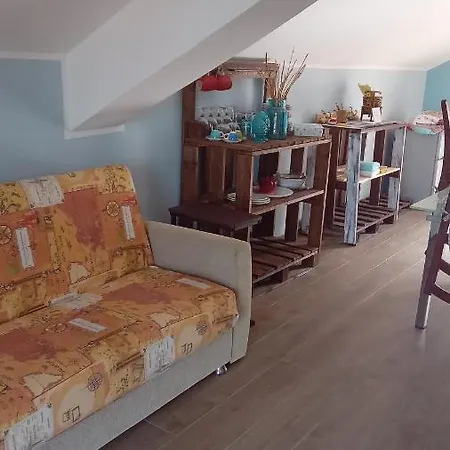 Mansarda A Noli Apartamento *